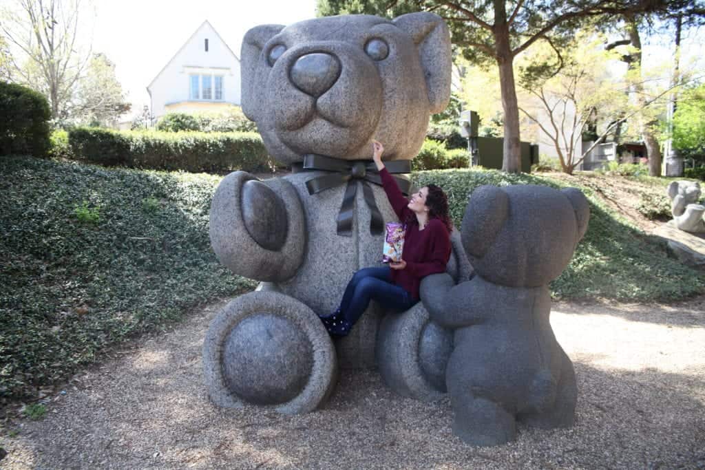 Teddy Bear Statue 