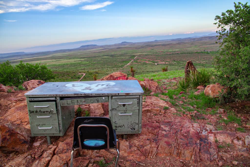 a picture of a desk in a hill