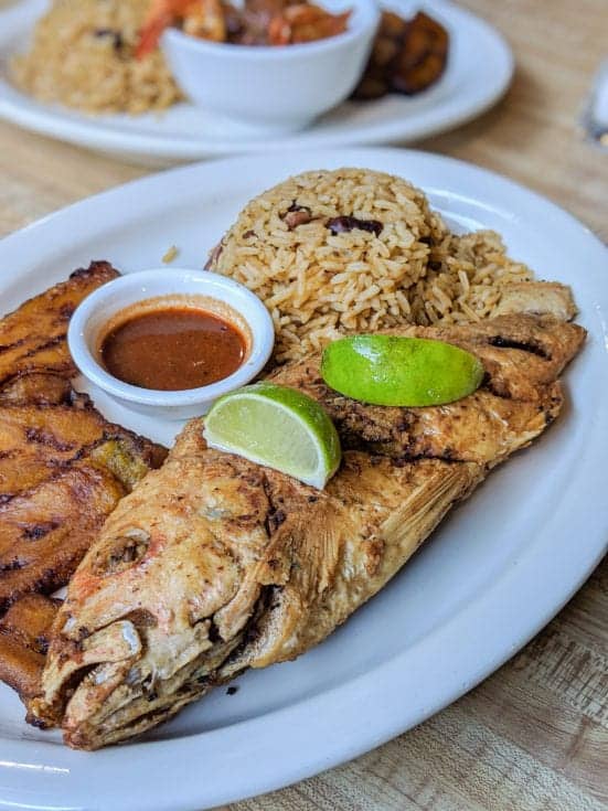 Where to Eat in Aruba (7) My Curly Adventures