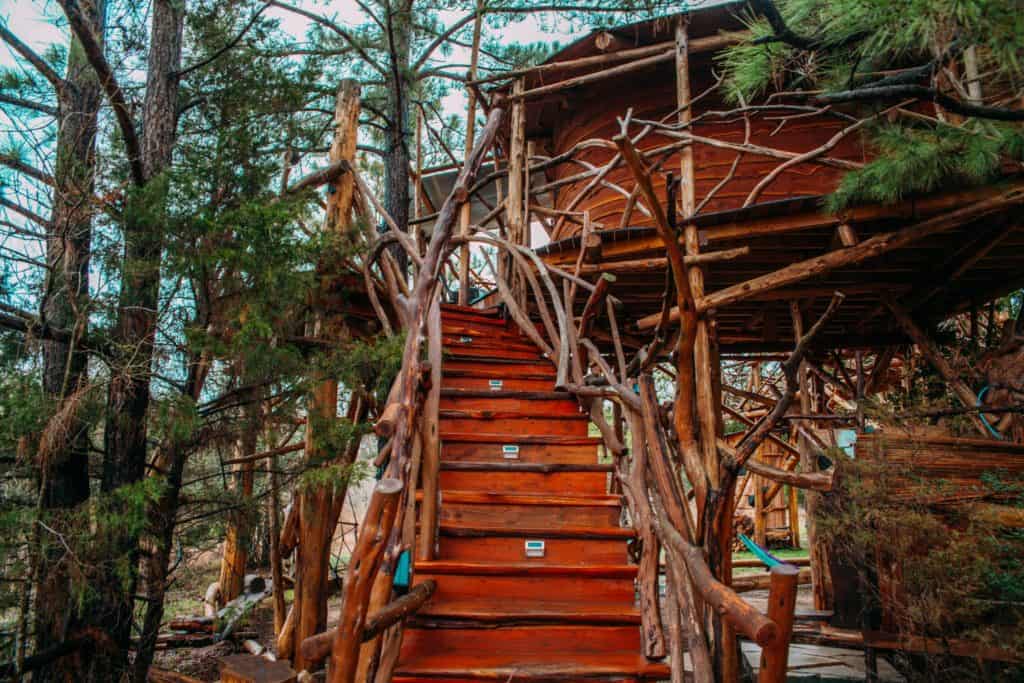 Hobbit Tree House Near Austin Texas 