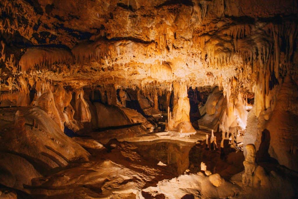 inside Inner Space Caverns