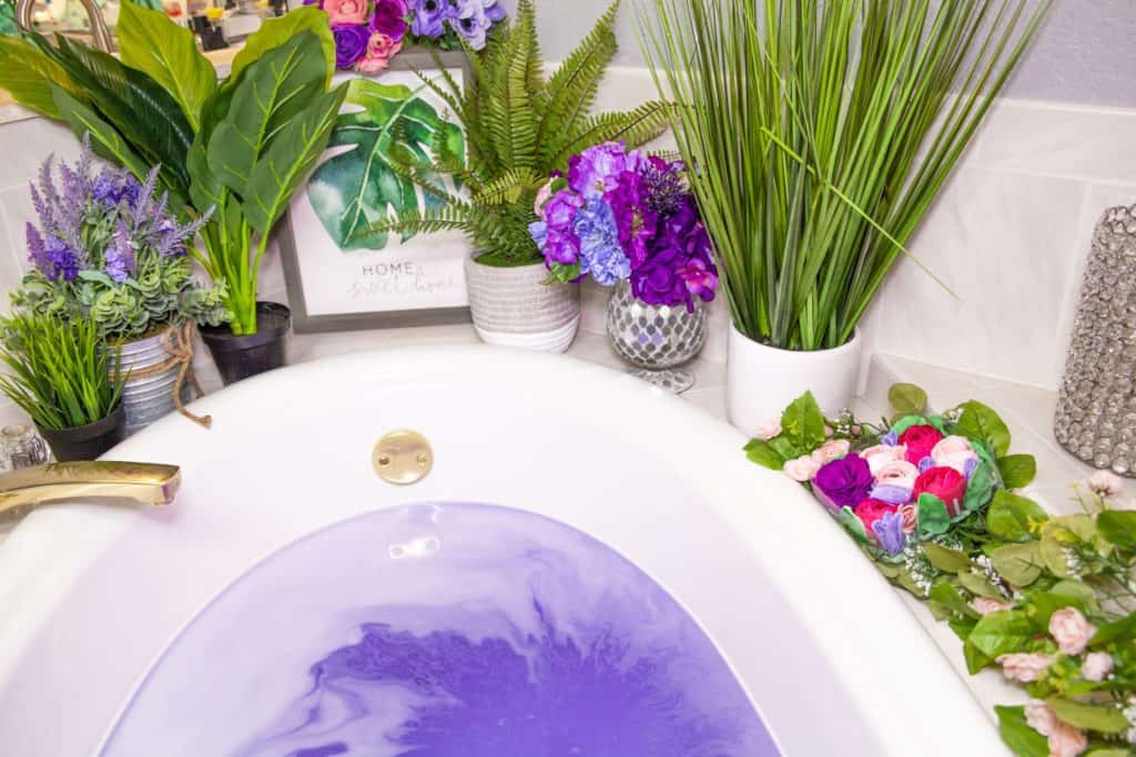 Can a spa bathroom at home really be practical?