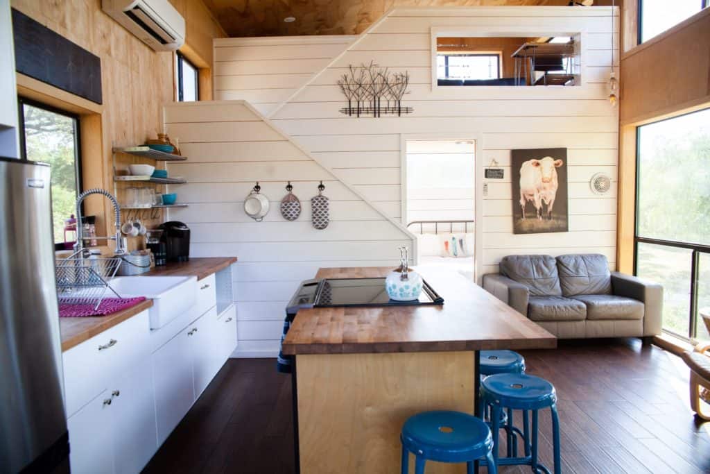 Sleep in a Tiny Home in Dripping Springs - Wander Star Farms 