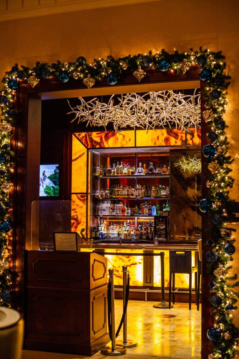 Couples Getaway: Ritz Carlton Dallas Hotel Review