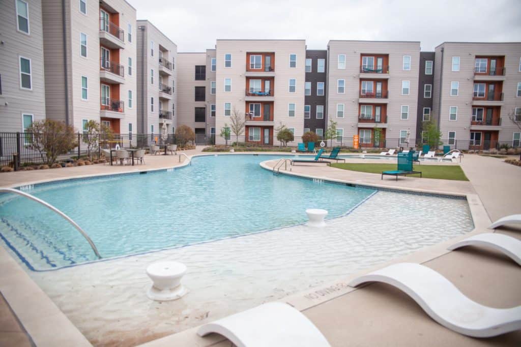 UT Dallas Off Campus Apartments Northside