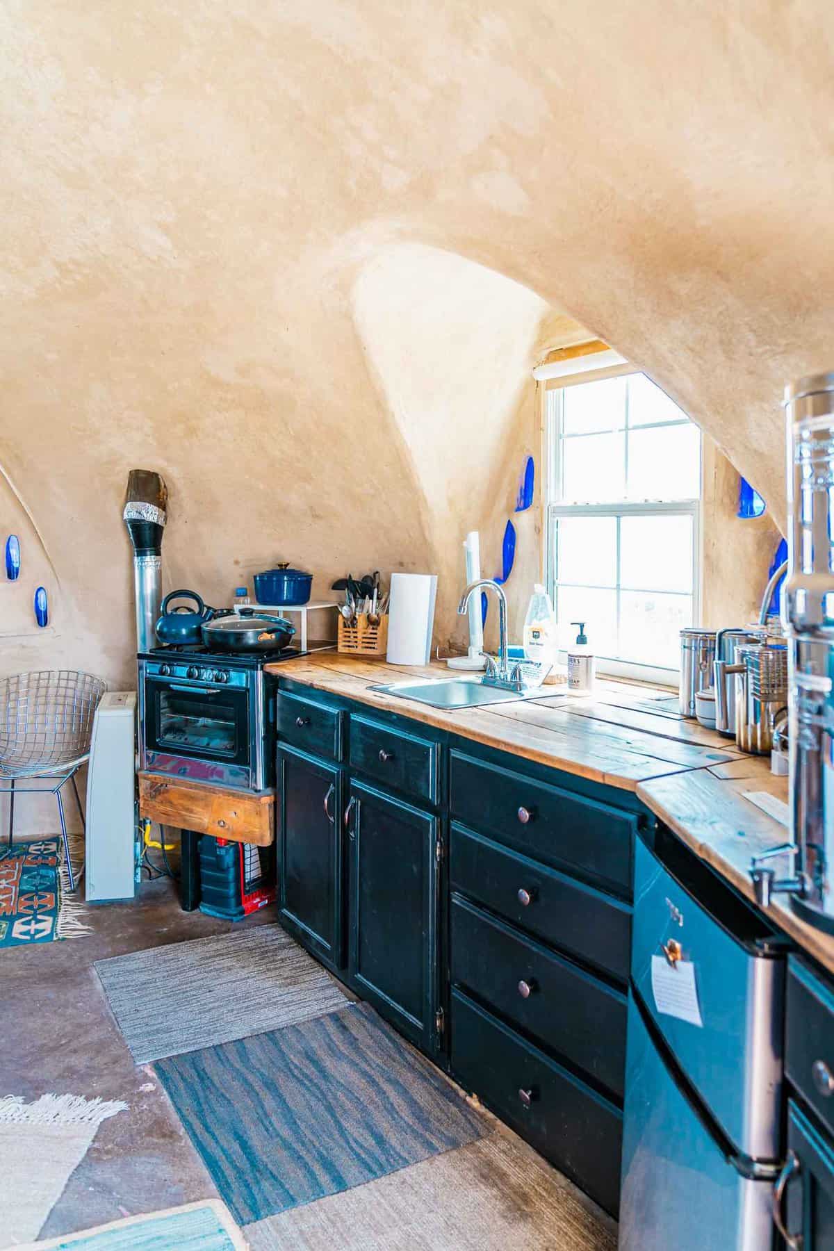Tatooine Cave Interior Mini Kitchen