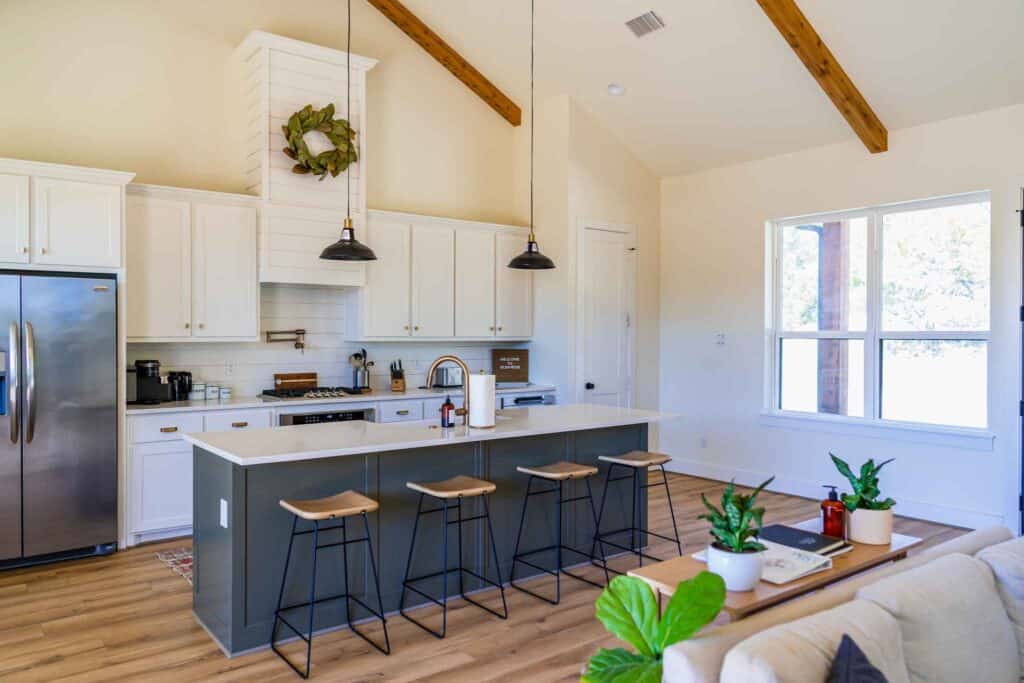 Farmhouse Kitchen Area