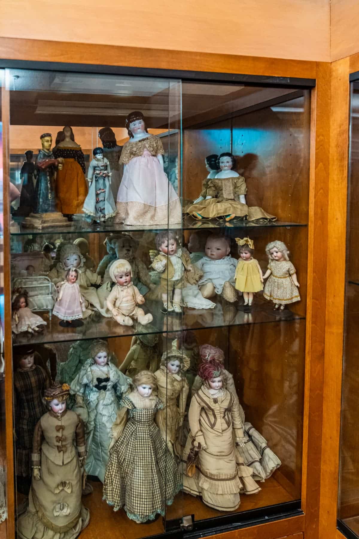 Eliza Cruce Doll Museum