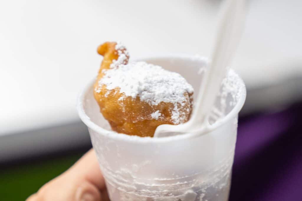 Fried lemonade in a cup