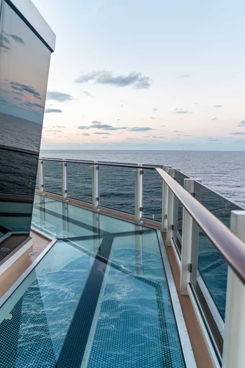 Glass deck overlooking the ocean