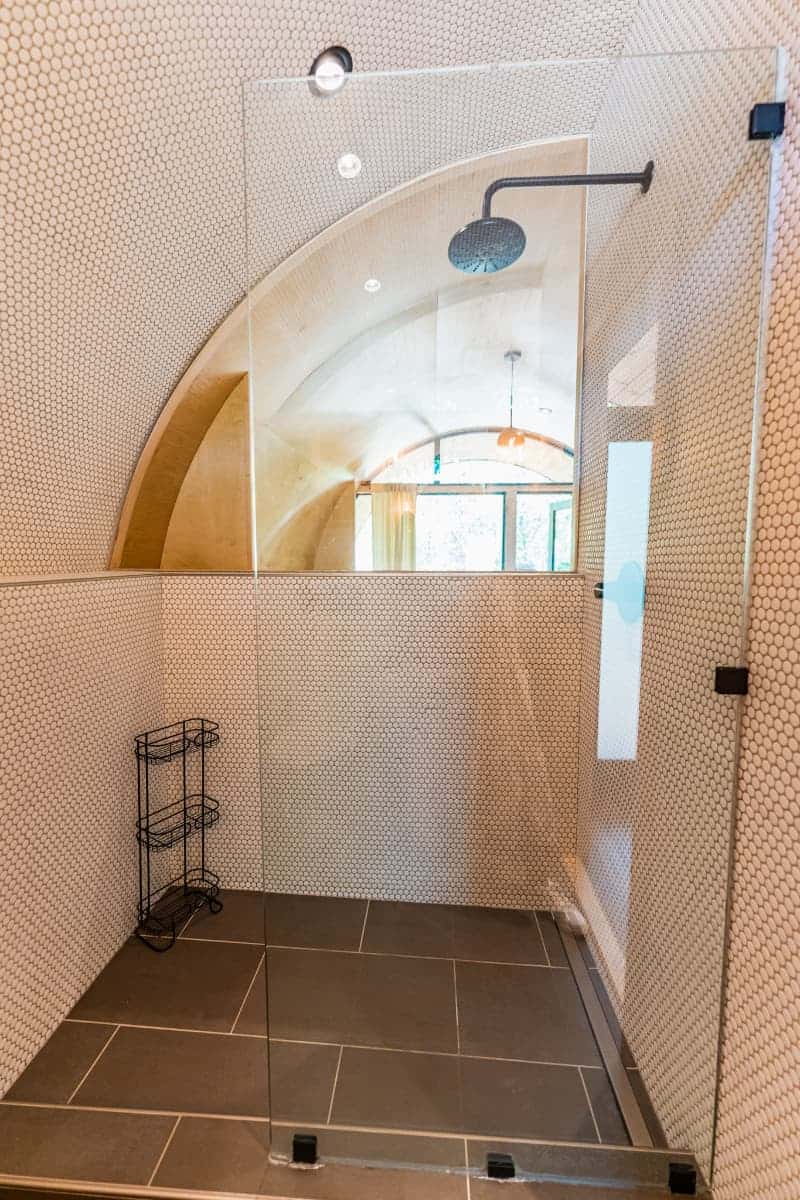 Walk-in shower inside Spyglass