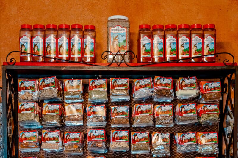 Display full of spices