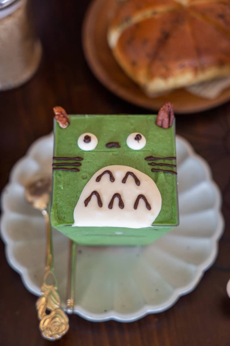 Cake that looks like a cat