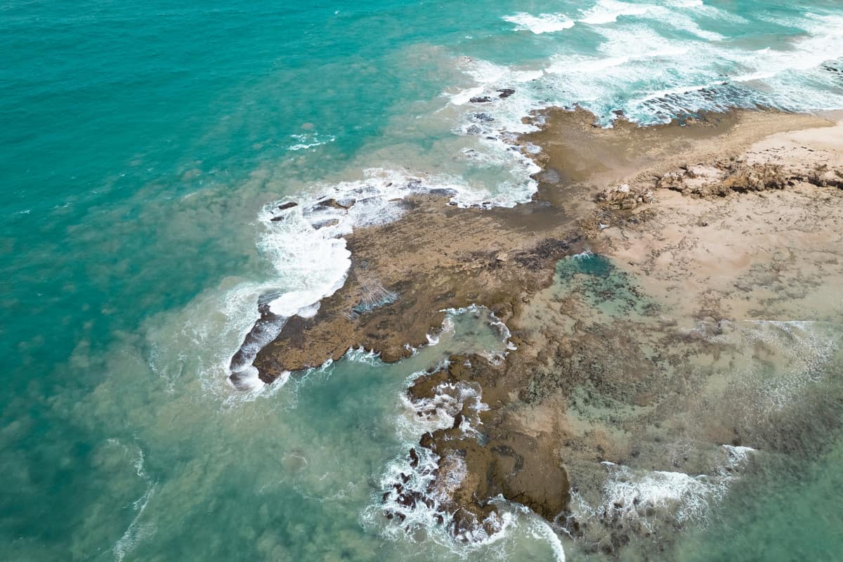 Bird's eye view of Urquhart Bluff Beach