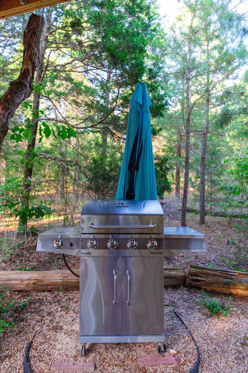 Propane griller  at the outdoor kitchen in  Elf's Aerie Treehouse
