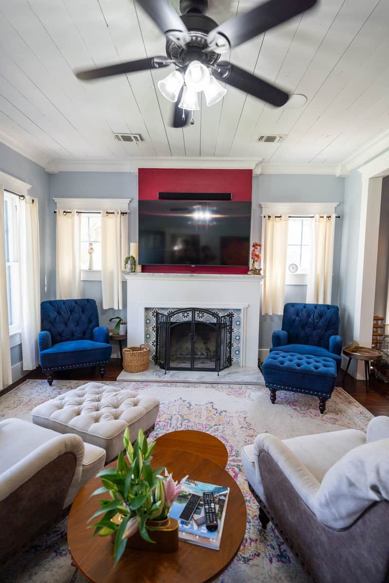 Beautiful living room with couch and a television.