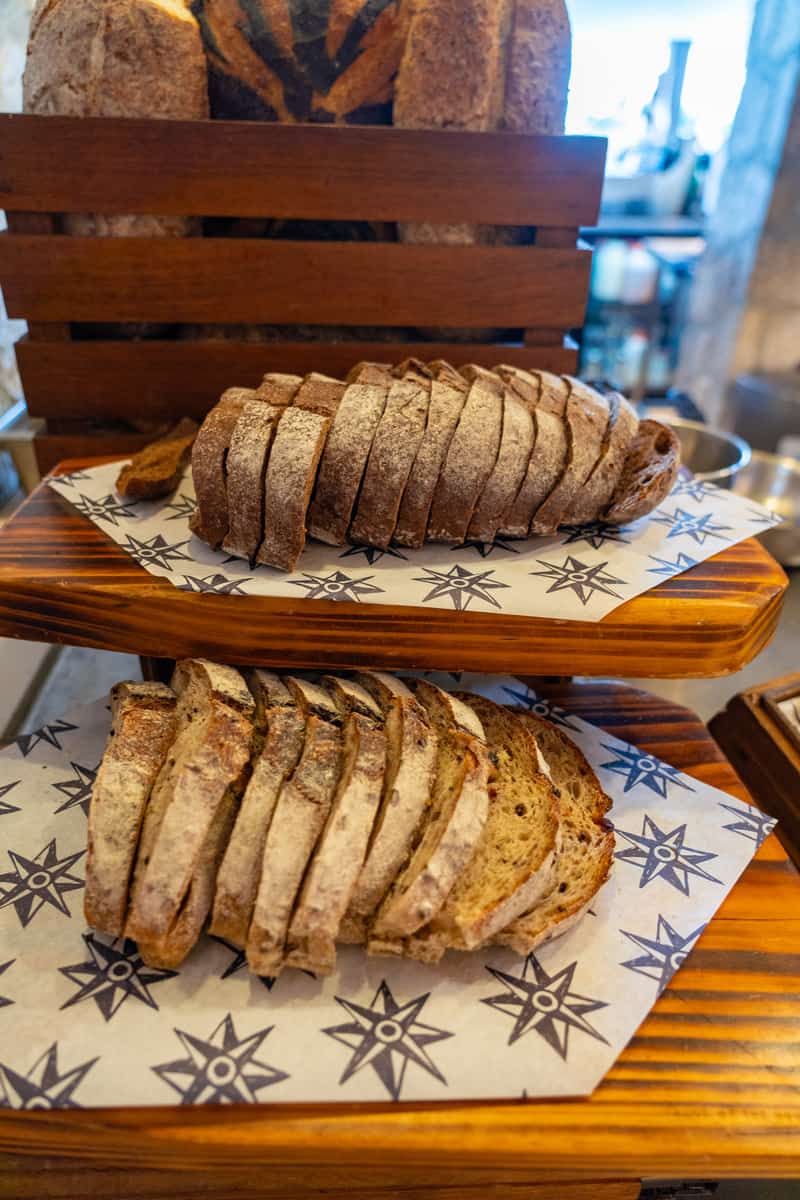 2 sets of wheat bread sliced.
