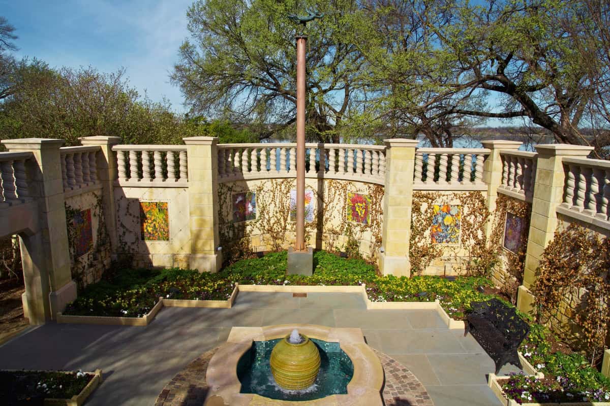 a fountain in a courtyard