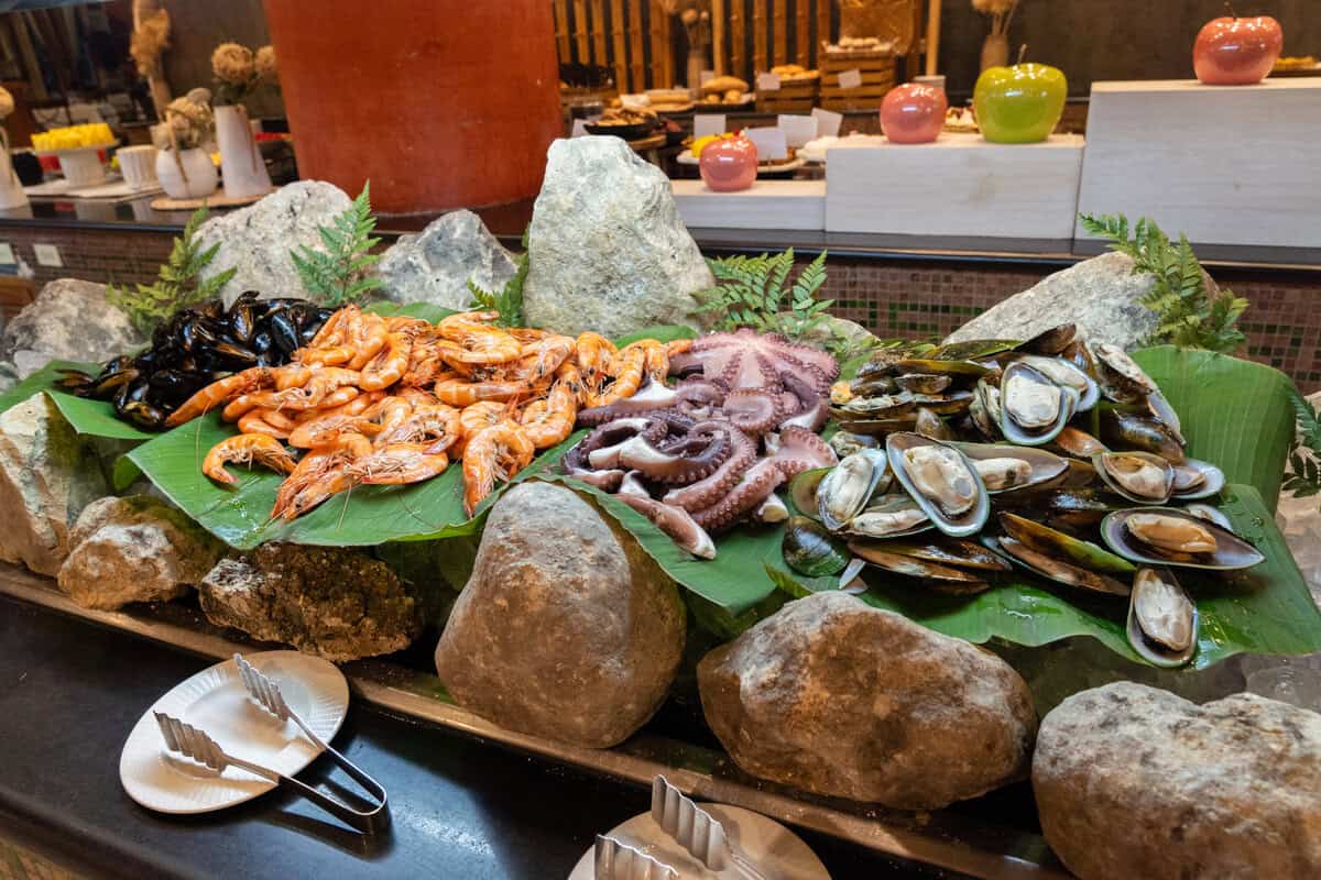 Display of fresh seafood