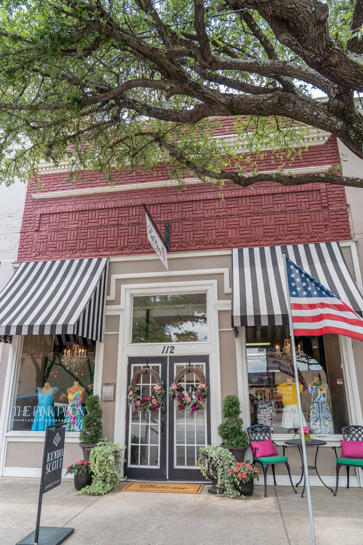 historical spot in corsicana texas - downtown corsicana the pink peony