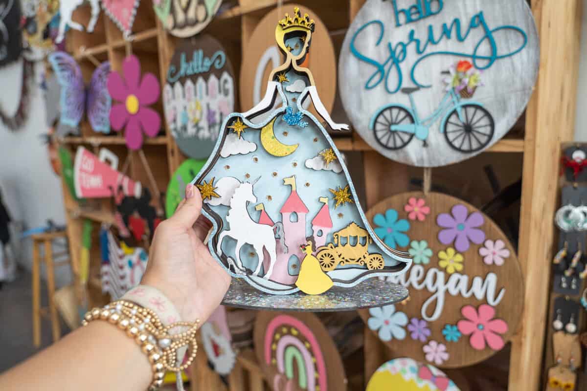 Craft Chicks craft bar workshop in Tomball TX