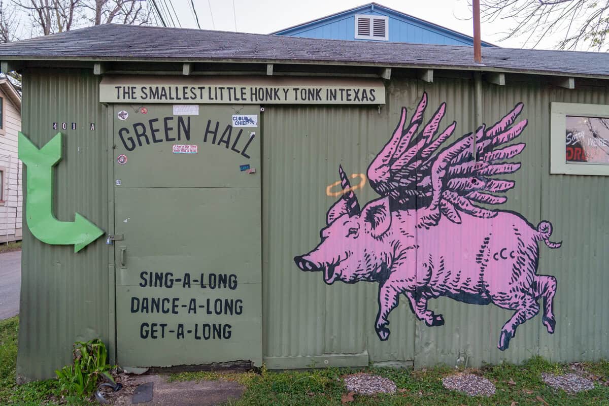 Side mural view of Old Tomball Honky Tonk in Tomball