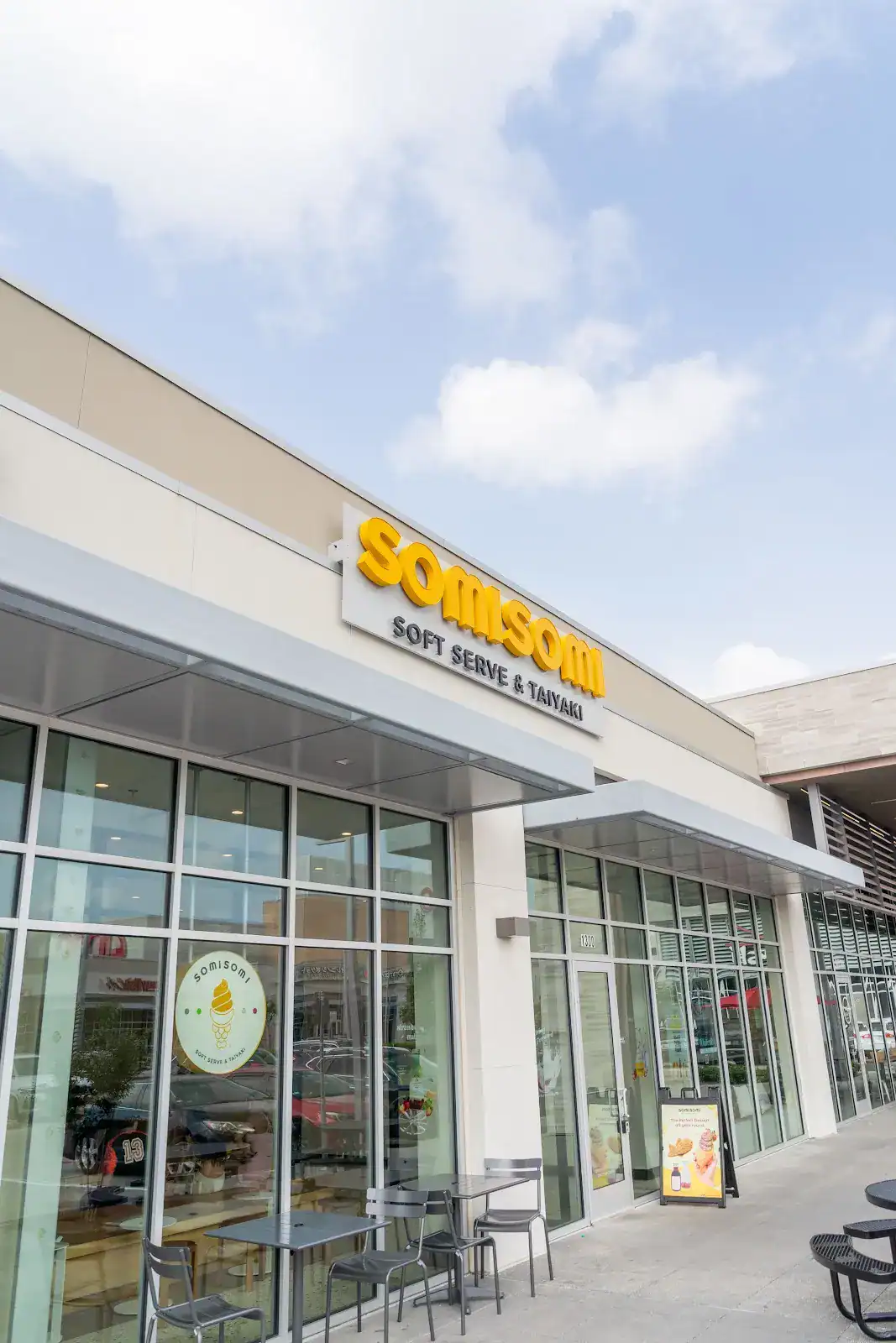 SomiSomi storefront at Metropark Square in Shenandoah
