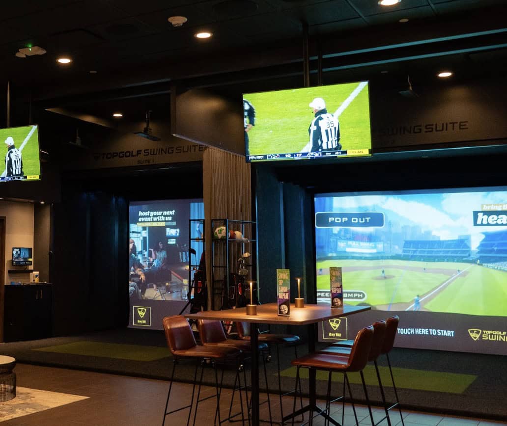 Golf simulator bay at Swing Zone Golf in Tomball